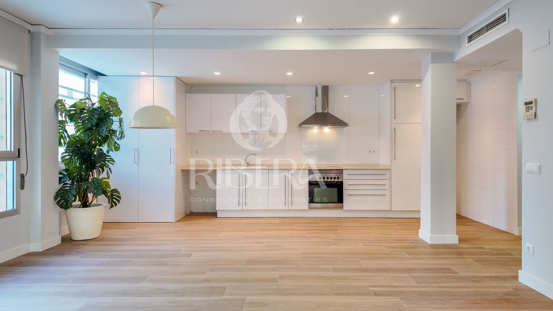 Kitchen of Flat to rent in Paiporta  with Air Conditioner, Heating and Pets allowed