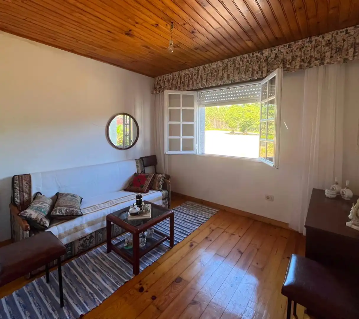 Living room of Houses for sale in Vilasantar  with Private garden, Parquet flooring and Furnished