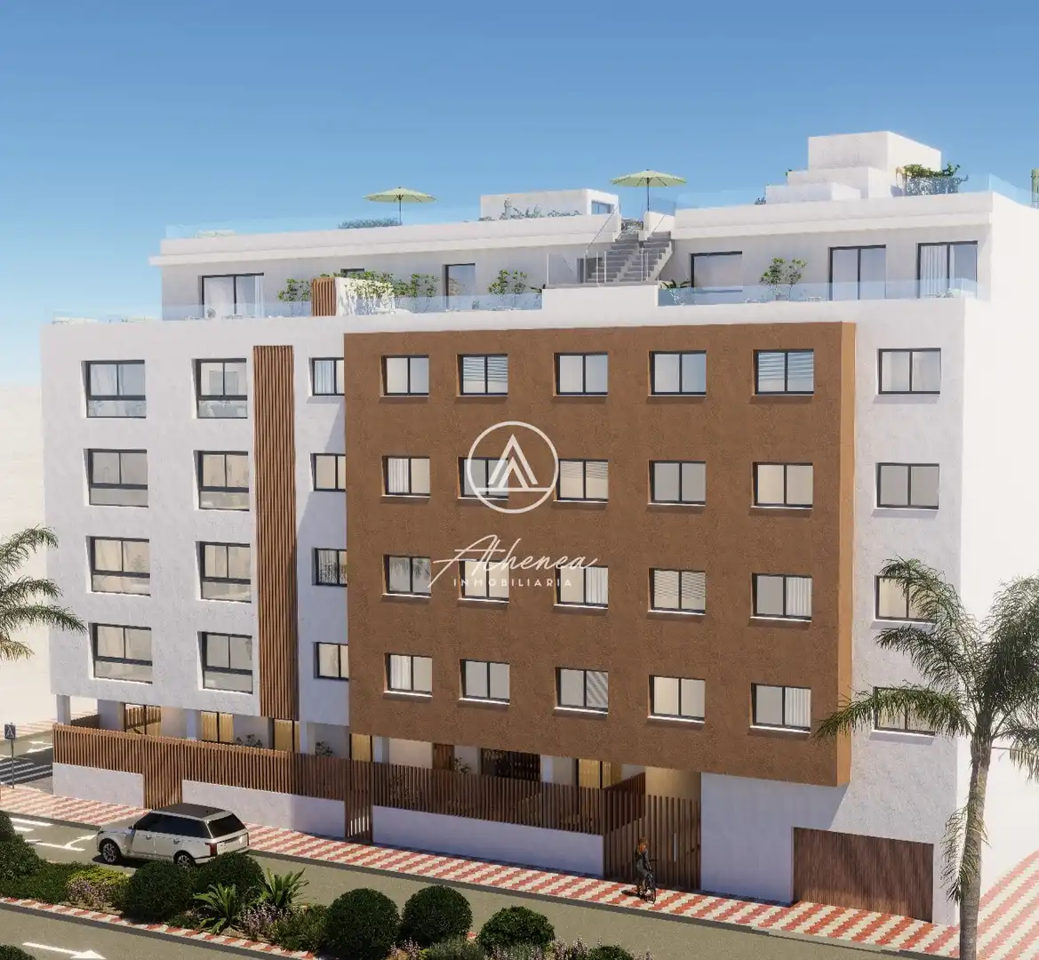Vista exterior de Piso en venta en Roquetas de Mar