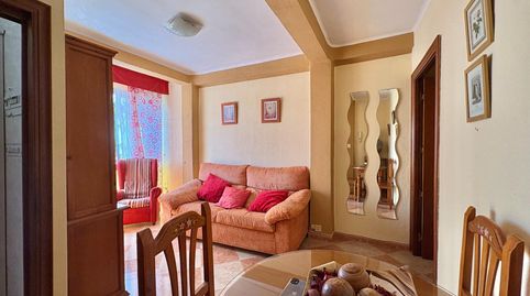 Foto 3 de Piso en venta en Calle Frigiliana, Girón - Las Delicias, Málaga Capital