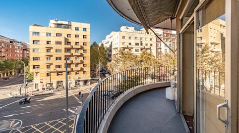 Foto 2 de Piso en venta en Fuente del Berro, Madrid