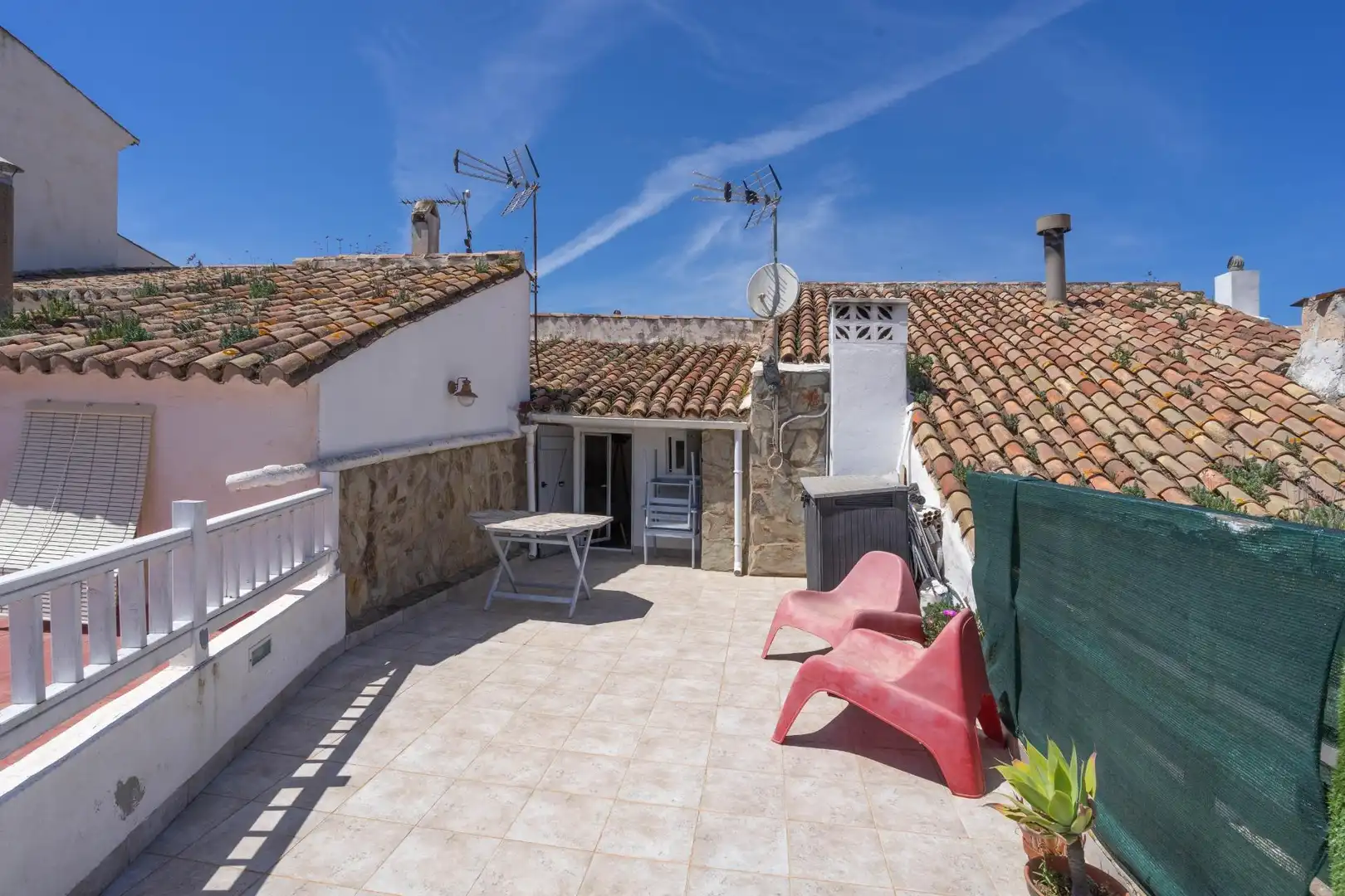 Terrace of Detached homes for rent in Riogordo  with Air Conditioner, Private garden and Terrace