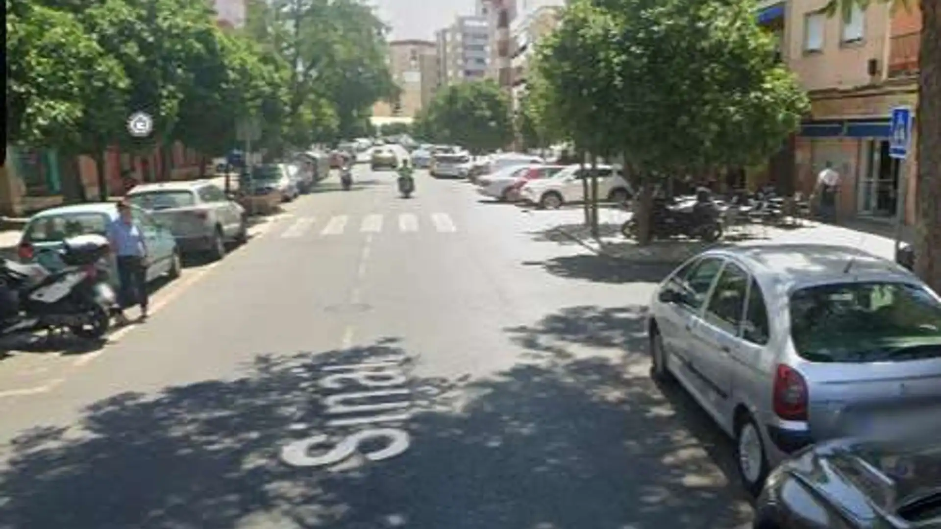 Außenansicht von Gebaude zum Verkauf in  Sevilla Capital