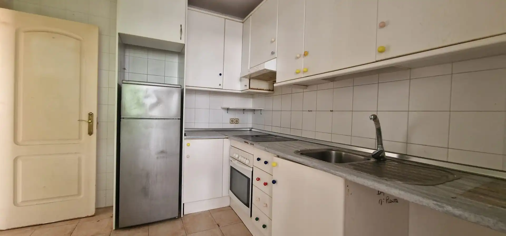 Cocina de Piso en venta en Estepona con Jardín privado, Terraza y Piscina