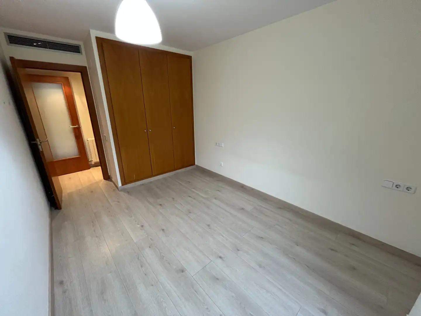 Flat for sale in Cassà de la Selva  with Air Conditioner, Heating and Parquet flooring