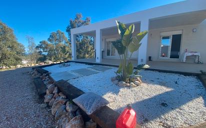 Vista exterior de Finca rústica en venda en Mijas amb Jardí privat, Terrassa i Piscina