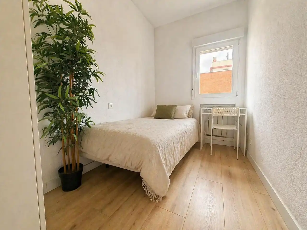 Zimmer in De La Castellana, Almenara -Ventilla, Tetuán