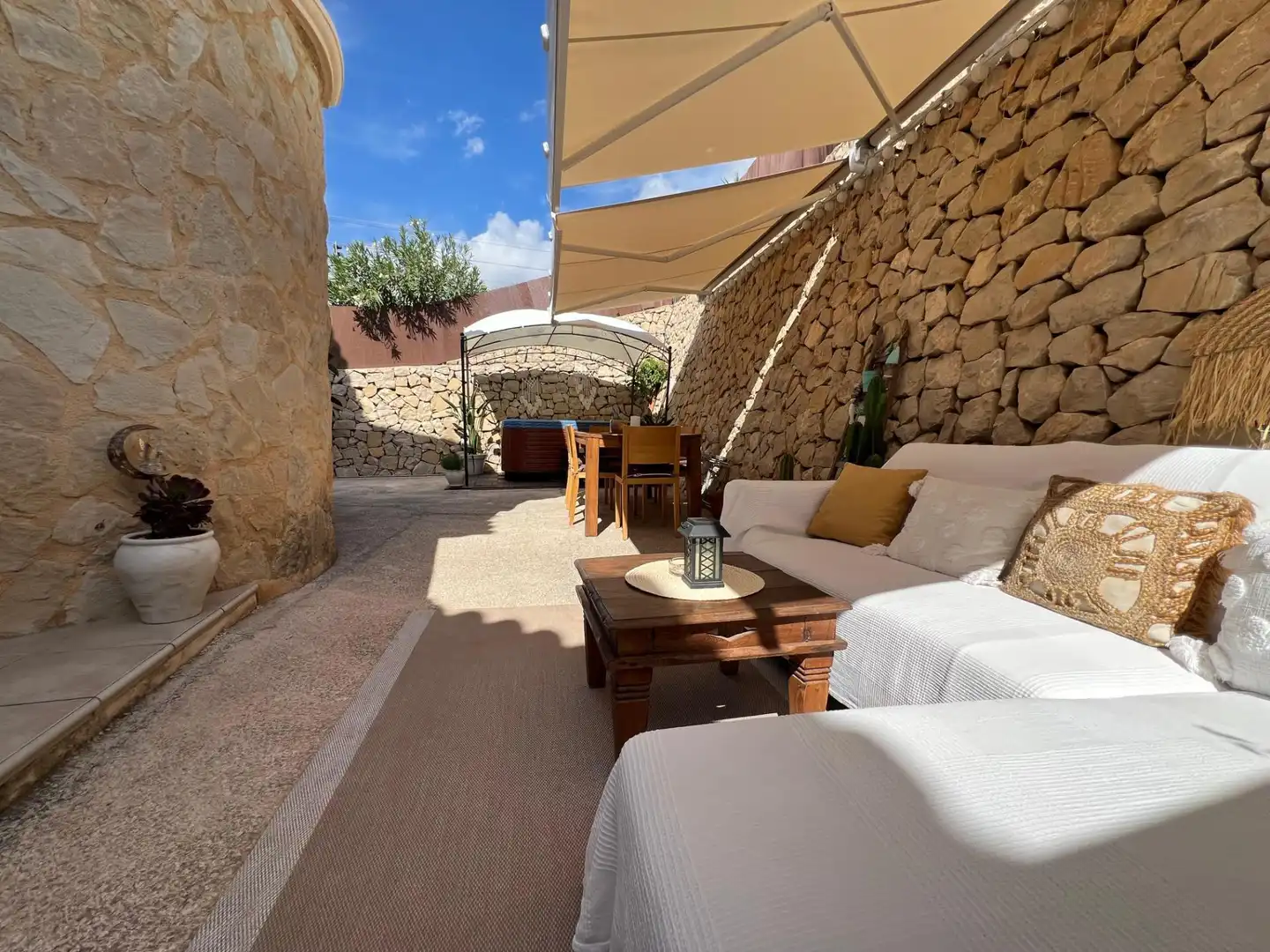 Terrace of Detached homes for sale in El Campello  with Air Conditioner, Private garden and Balcony