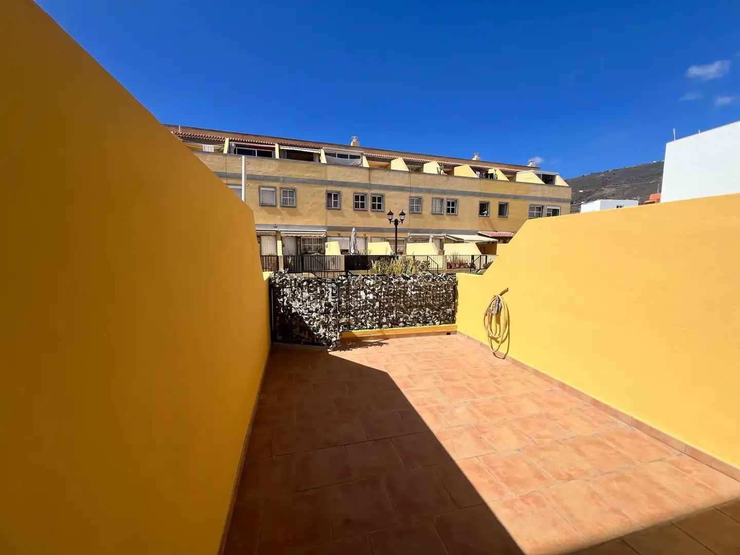Vista exterior de Dúplex en venda en Arona amb Terrassa, Moblat i Balcó
