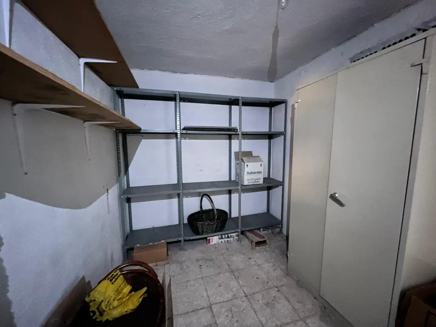 Storage room for sale in Basauri 