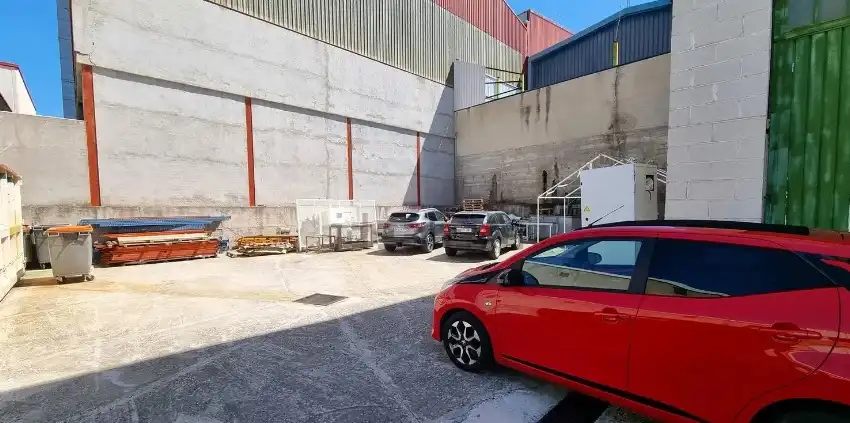 Parking of Industrial buildings for sale in Alcorcón
