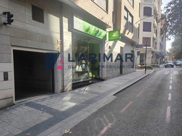 Individual for sale in Centro