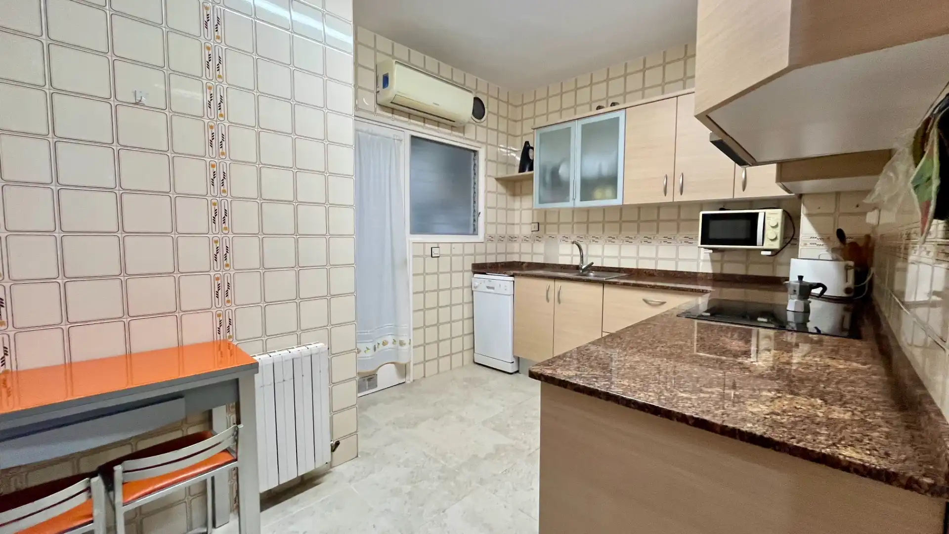 Flat with lift for sale in Sant Martí, imagen 2