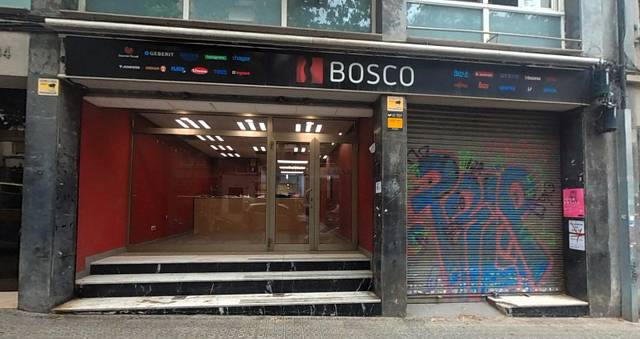 Local comercial en Alquiler en Barcelona - Navas de tolosa  334 en Navas