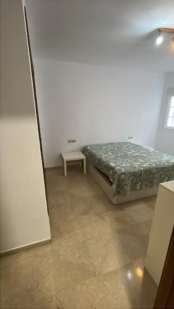 Dormitori de Pis en venda en Ceuta amb Terrassa, Moblat i Forn