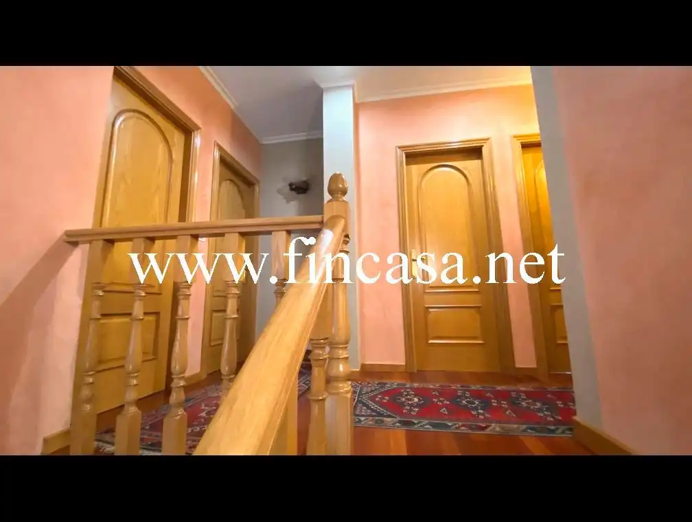 Casa o chalet en venta en Vigo  con Jardín privado, Parquet y Terraza