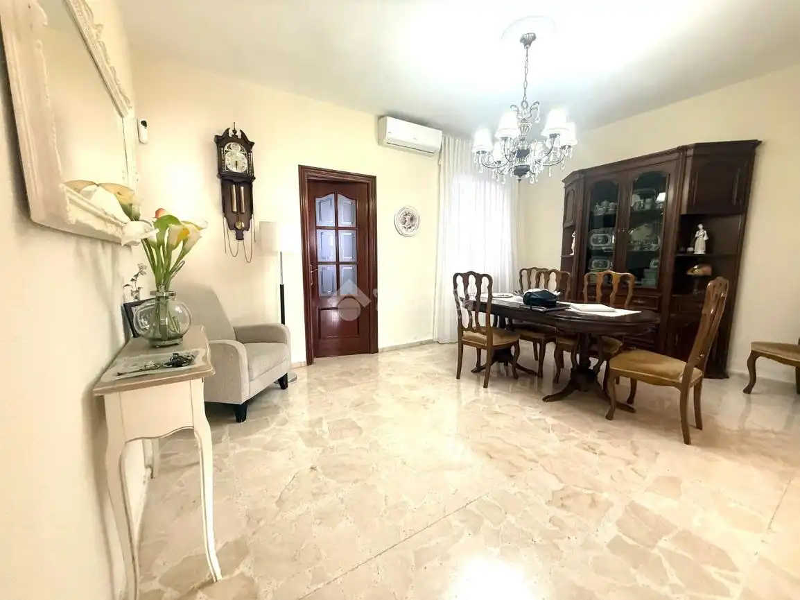 Dining room of Detached homes for sale in San Juan de Aznalfarache