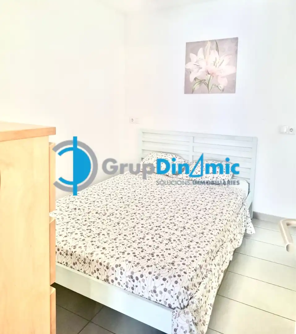 Dormitori de Apartament en venda en Palamós amb Moblat