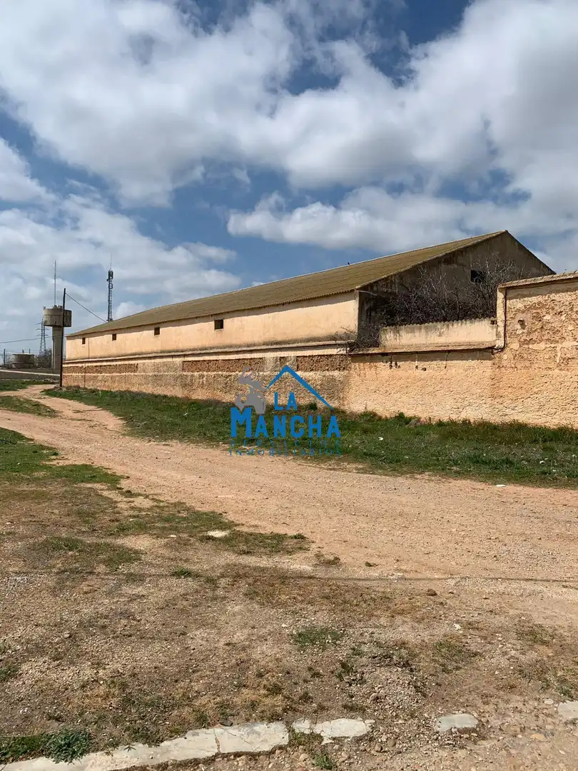 Terreny residencial en venda a La Gineta
