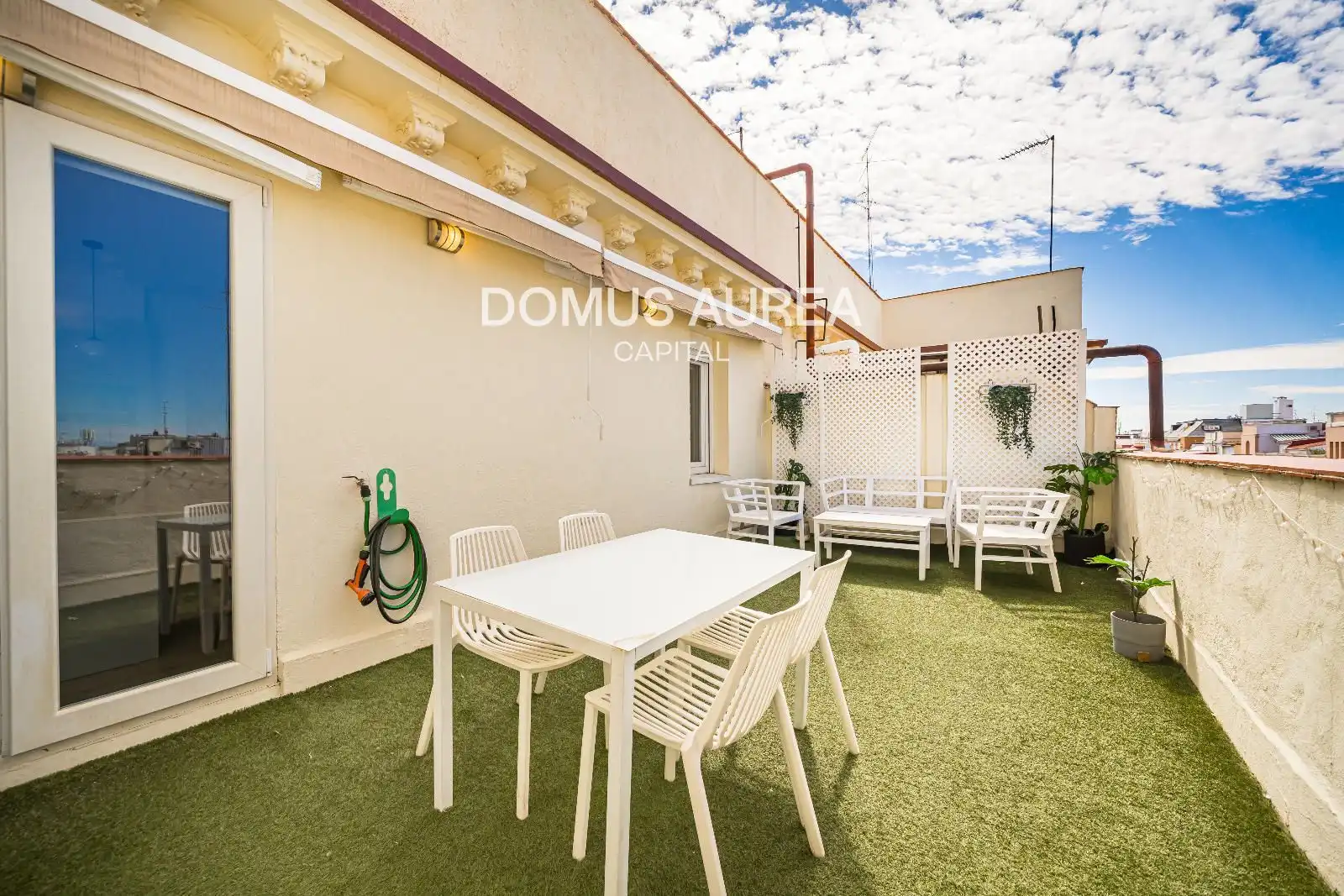 Terrace of Attic for rent in Madrid  with Air Conditioner, Heating and Parquet flooring