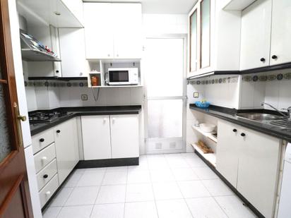 Kitchen of Flat for sale in Badajoz Capital  with Air Conditioner, Terrace and Balcony