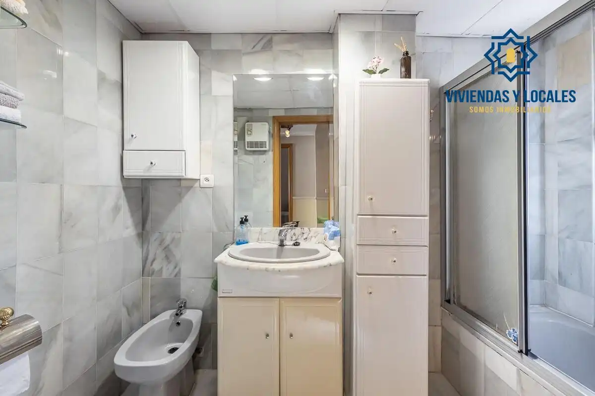 Maison mitoyenne à vendre à Genil, imagen 24