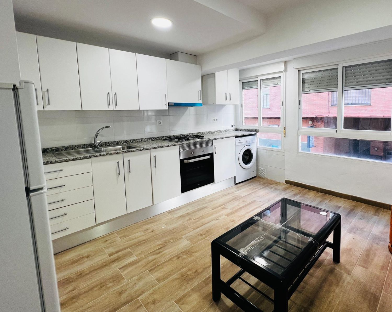 Flat to rent in Ingeniero Ballester, Hospital - Plaza del Real