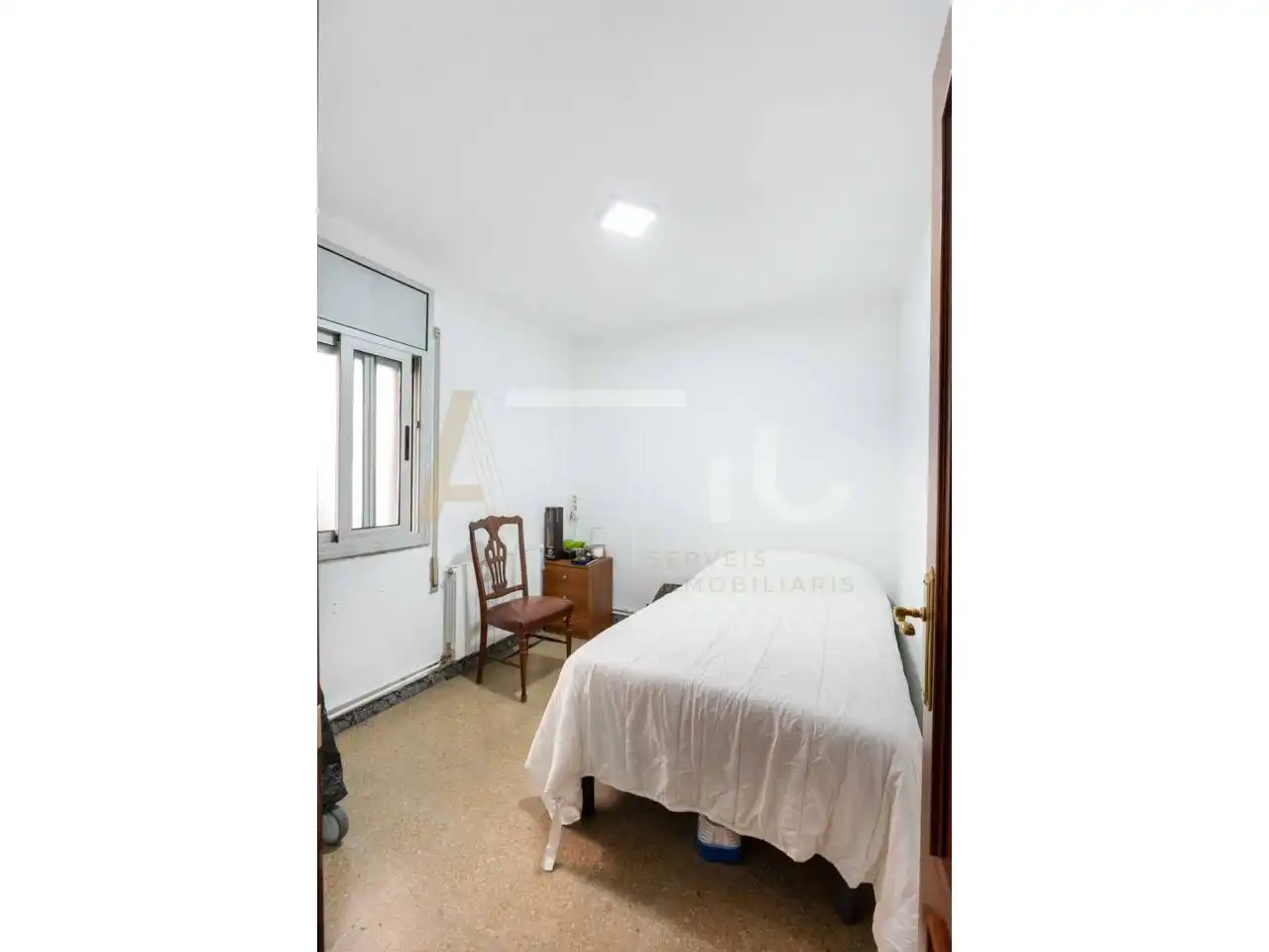 Habitación de Piso en venta en Sabadell con Aire acondicionado y Calefacción