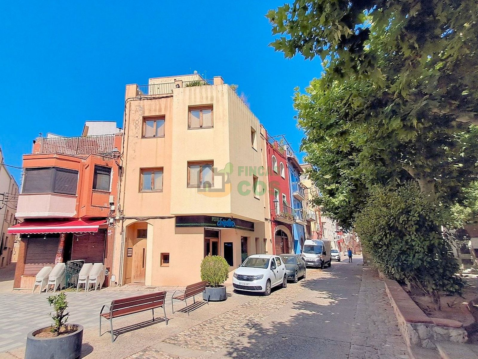 Vista exterior de Casa o xalet en venda en Vilallonga del Camp amb Terrassa i Moblat