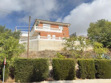 Xalet amb piscina en venda a Chinchón
