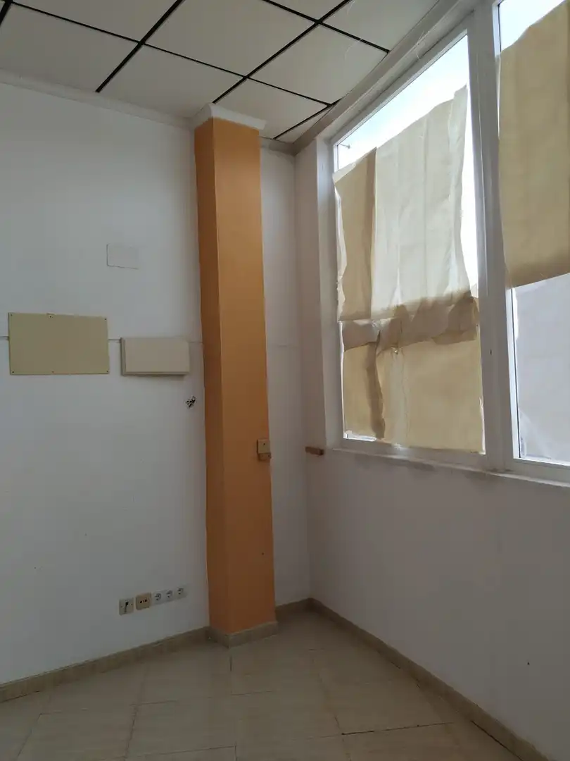Business premises for sale in Guardamar de la Safor, imagen 3