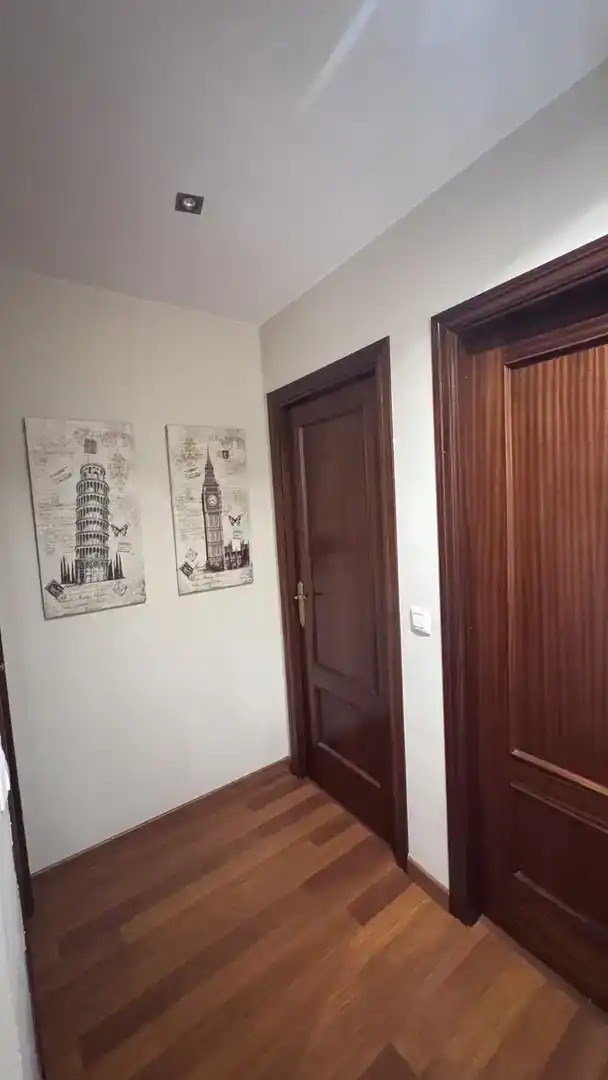 Pis en venda en Oviedo  amb Traster