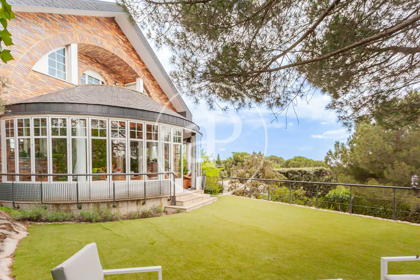 Jardí de Casa o xalet en venda en Hoyo de Manzanares amb Calefacció, Jardí privat i Terrassa