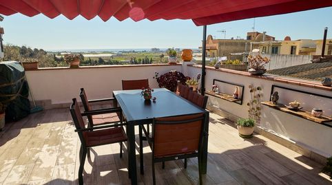 Encantador dúplex con terraza y vistas al mar en Palafolls (Barrio San Luis)