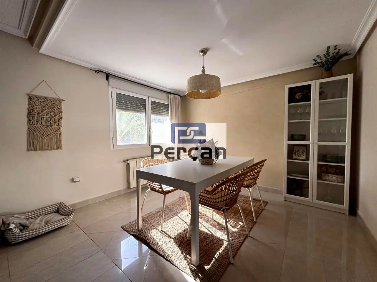 Comedor de Casa o chalet en venta en El Campello con Aire acondicionado, Calefacción y Jardín privado