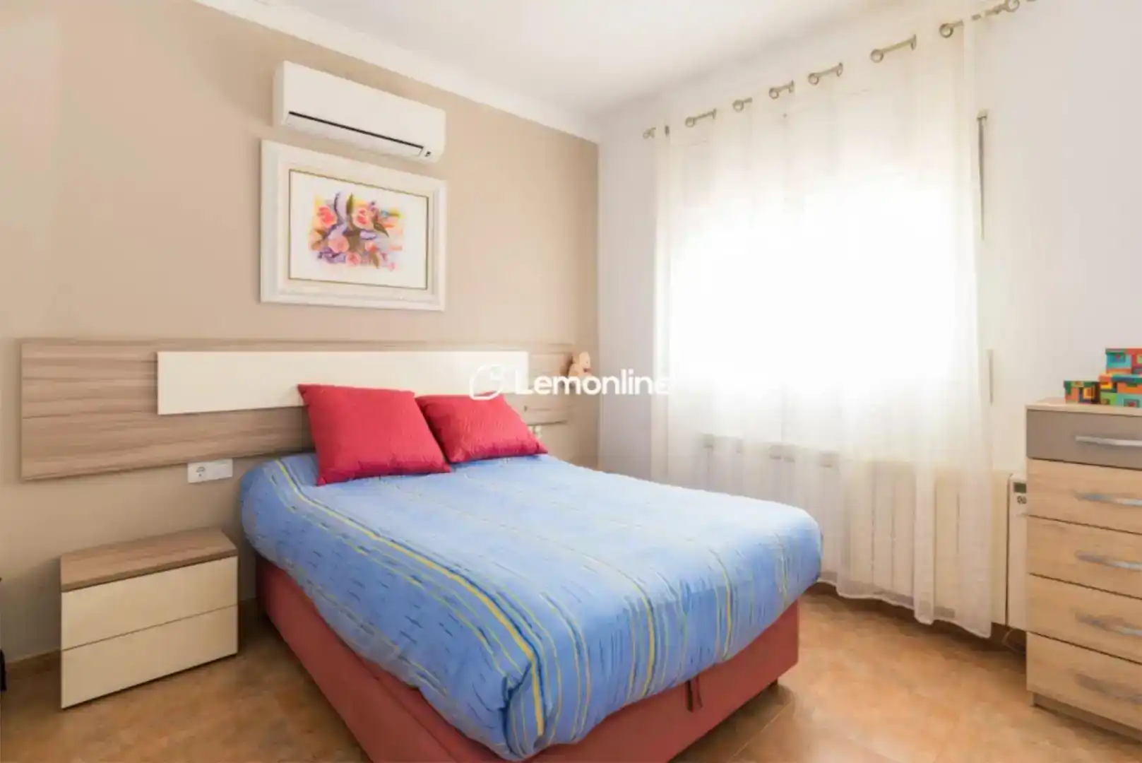 Dormitori de Casa o xalet en venda en Calafell amb Aire condicionat