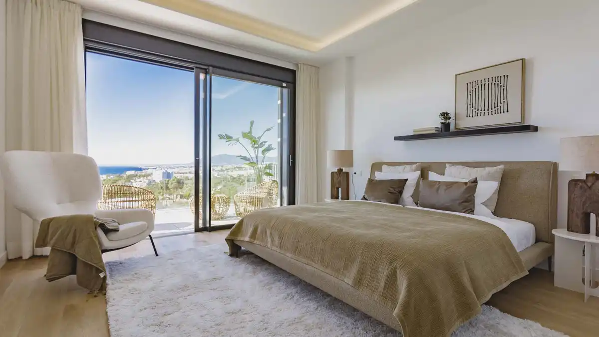 Dormitori de Casa adosada en venda en Marbella amb Terrassa i Piscina