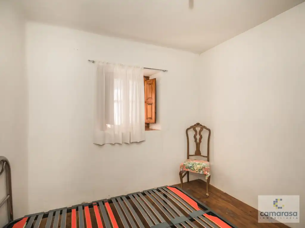 Schlafzimmer von Country house zum Verkauf in Amavida
