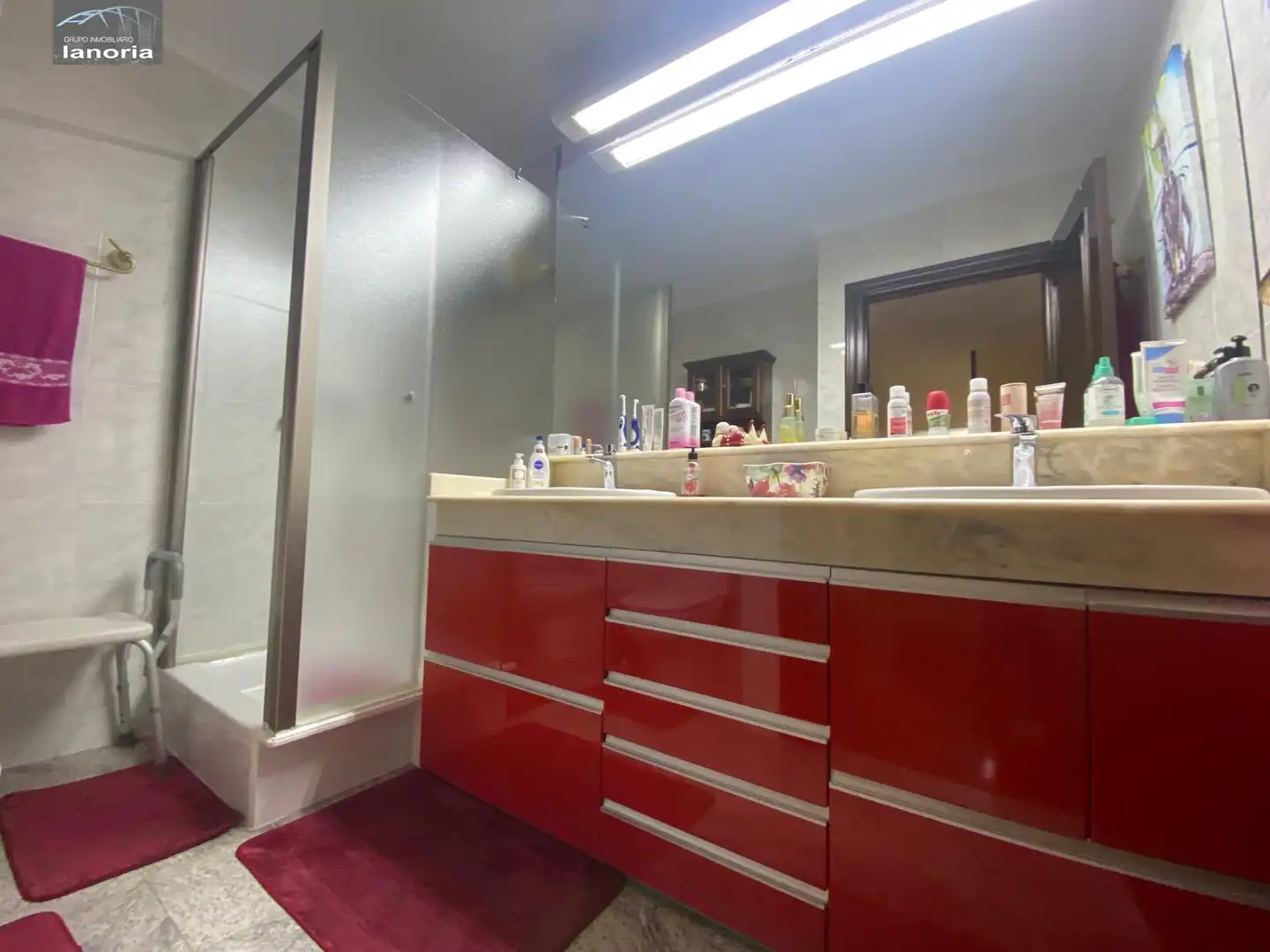 Bathroom of Detached homes for sale in Albacete  with Air Conditioner, Heating and Parquet flooring