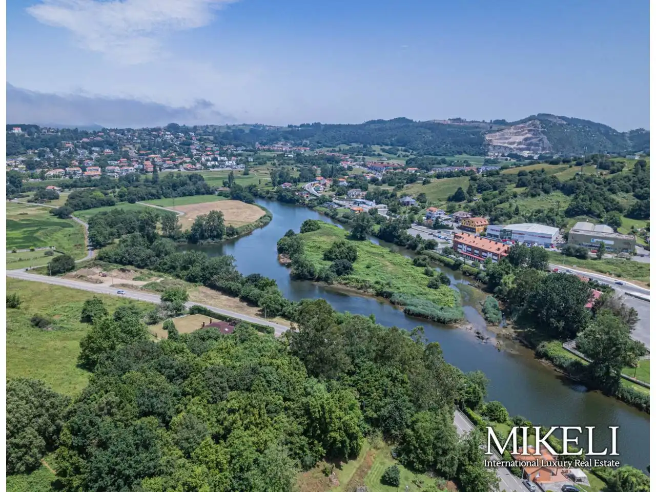 Casa o chalet en venta en Calle Arges, Oruña