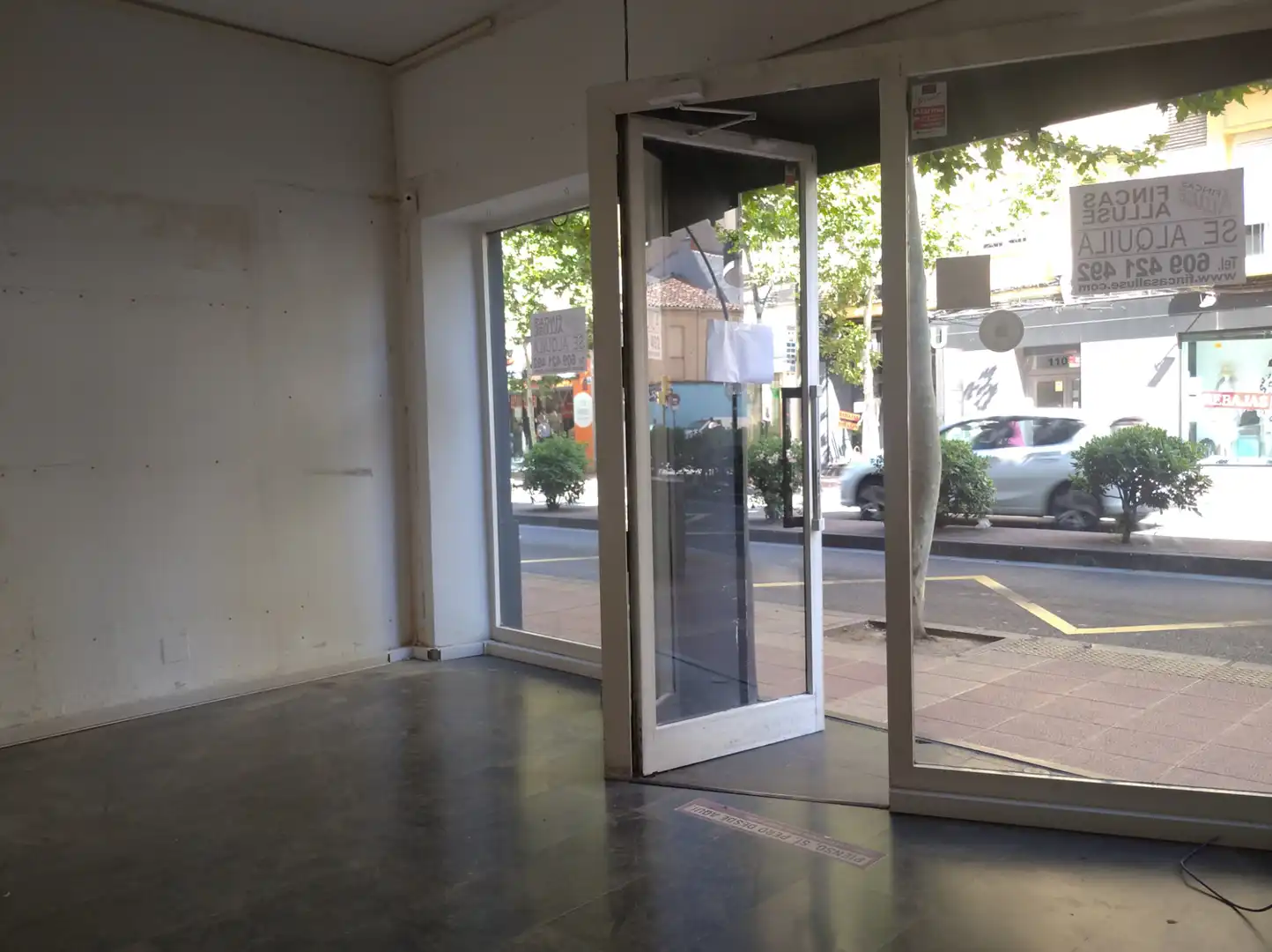 Local de alquiler en Zaragoza con Aire acondicionado