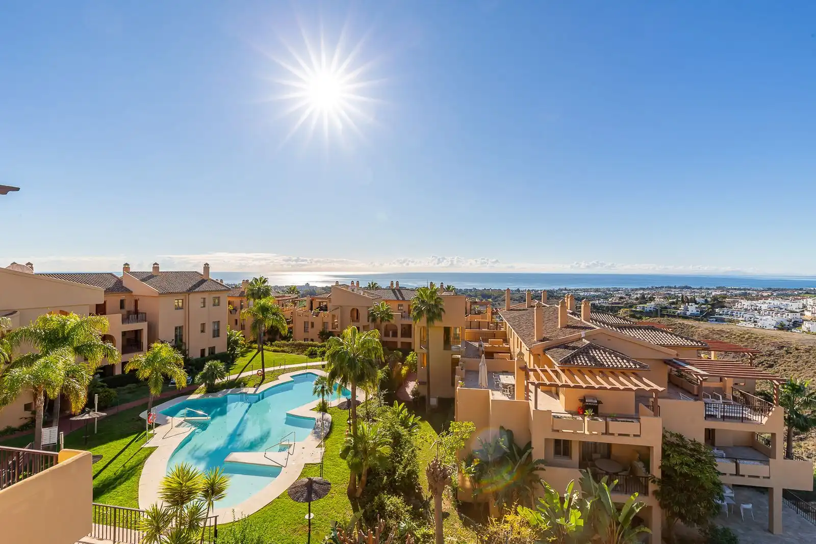Apartamento con piscina en venta en Calle Torre Campanillas 7, imagen 9