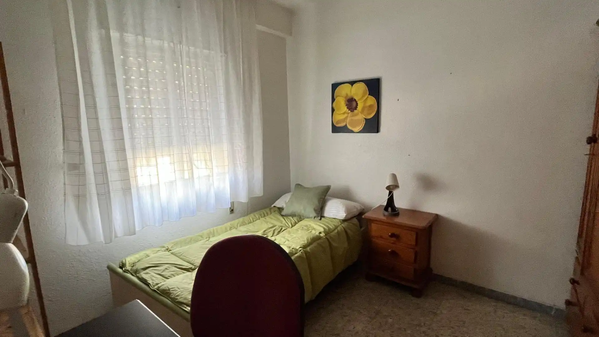 Dormitori de Pis en venda en Sevilla amb Aire condicionat, Terrassa i Moblat