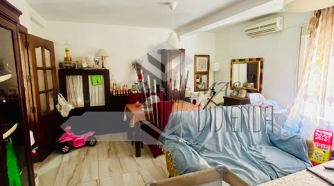 Foto 2 von Wohnung zum Verkauf in Calle Hermanos Álvarez Quintero, La Reconquista - El Rosario, Algeciras