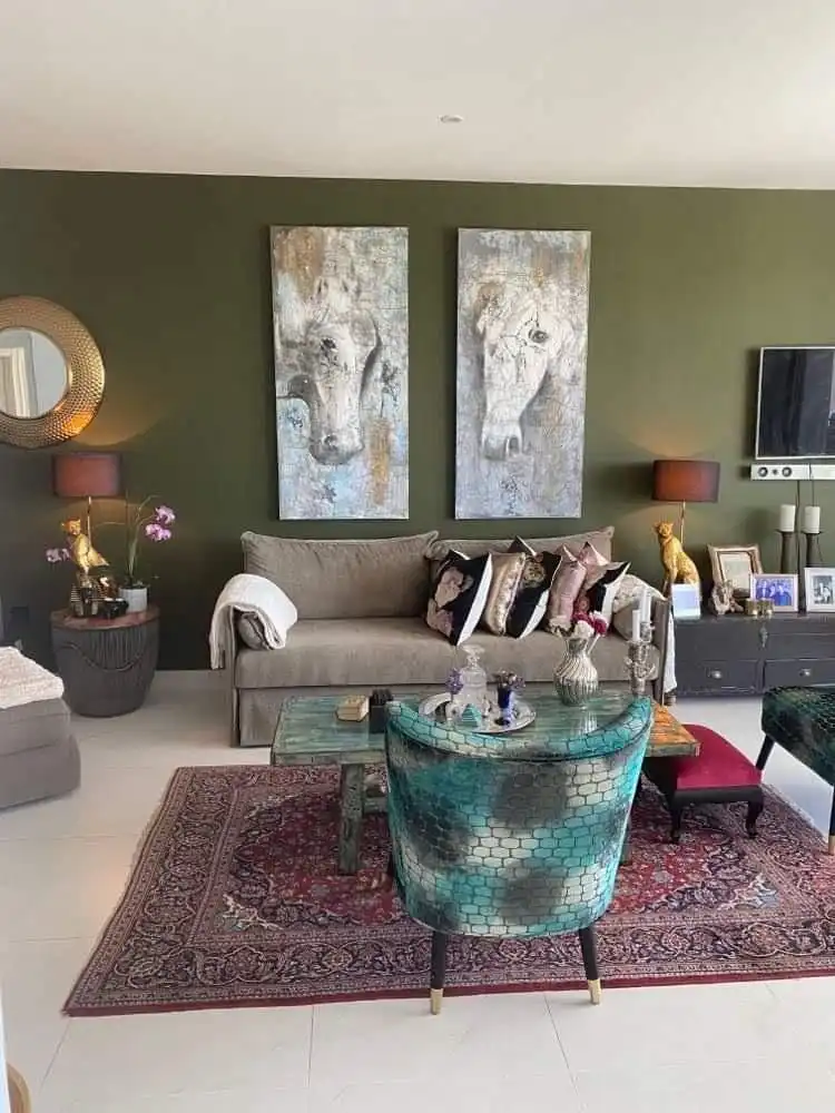 Sala d'estar de Pis de lloguer en Estepona amb Aire condicionat, Terrassa i Rentadora
