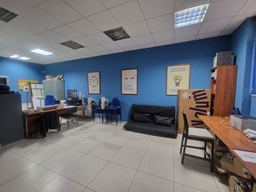 Locale commerciale in vendita a Travesía de la Vidriera