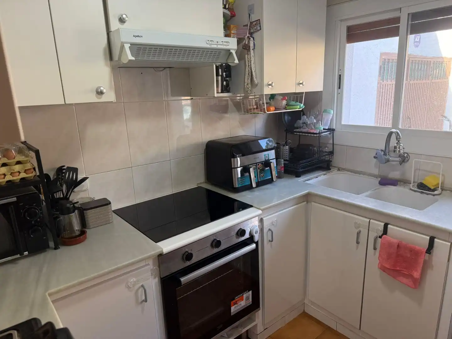Cuina de Casa o xalet en venda en Riells i Viabrea amb Calefacció, Jardí privat i Terrassa