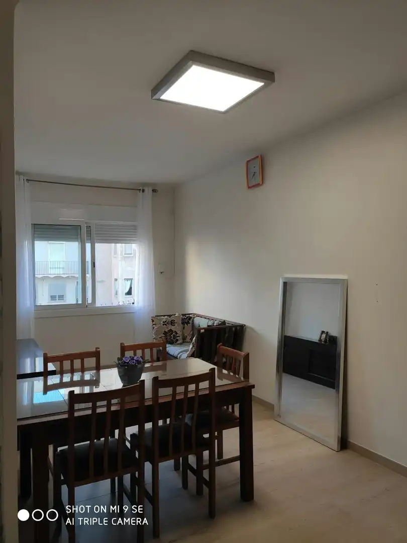 Dining room of Flat for share in Barcelona  with Furnished, Washing machine and TV