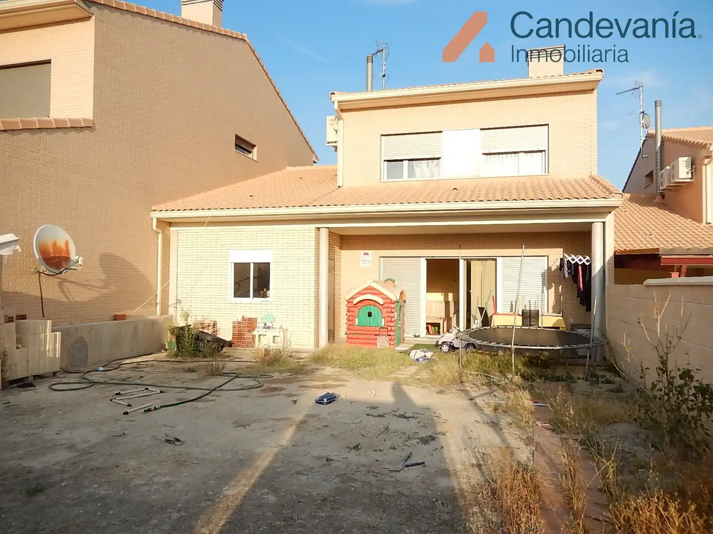 Vista exterior de Casa o chalet en venta en Zuera