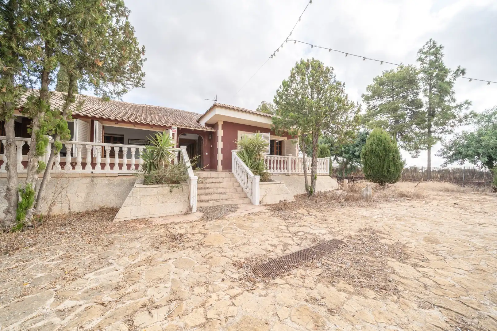 Vista exterior de Casa o xalet en venda en Cartagena amb Jardí privat, Traster i Piscina